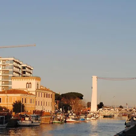 Il Vecchio E Il Mare Fiumicino