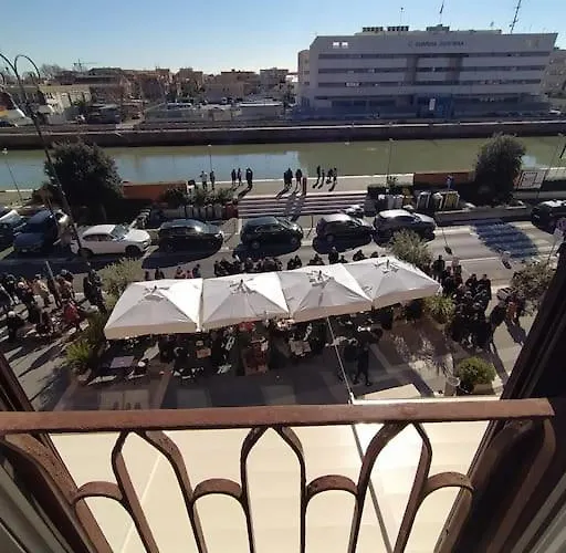 Il Vecchio E Il Mare Fiumicino